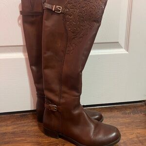 Gianni Bini Brown Heeled Boots